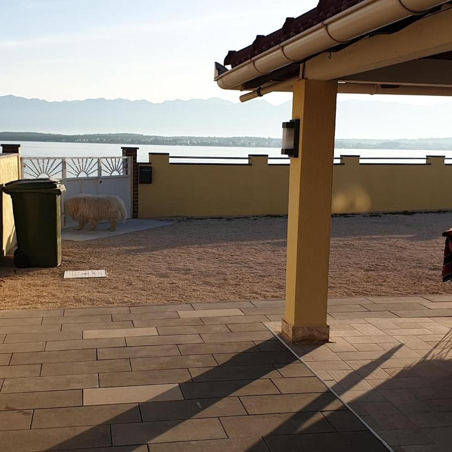 Apartments By The Sea Nin, Zadar - 15513 المظهر الخارجي الصورة