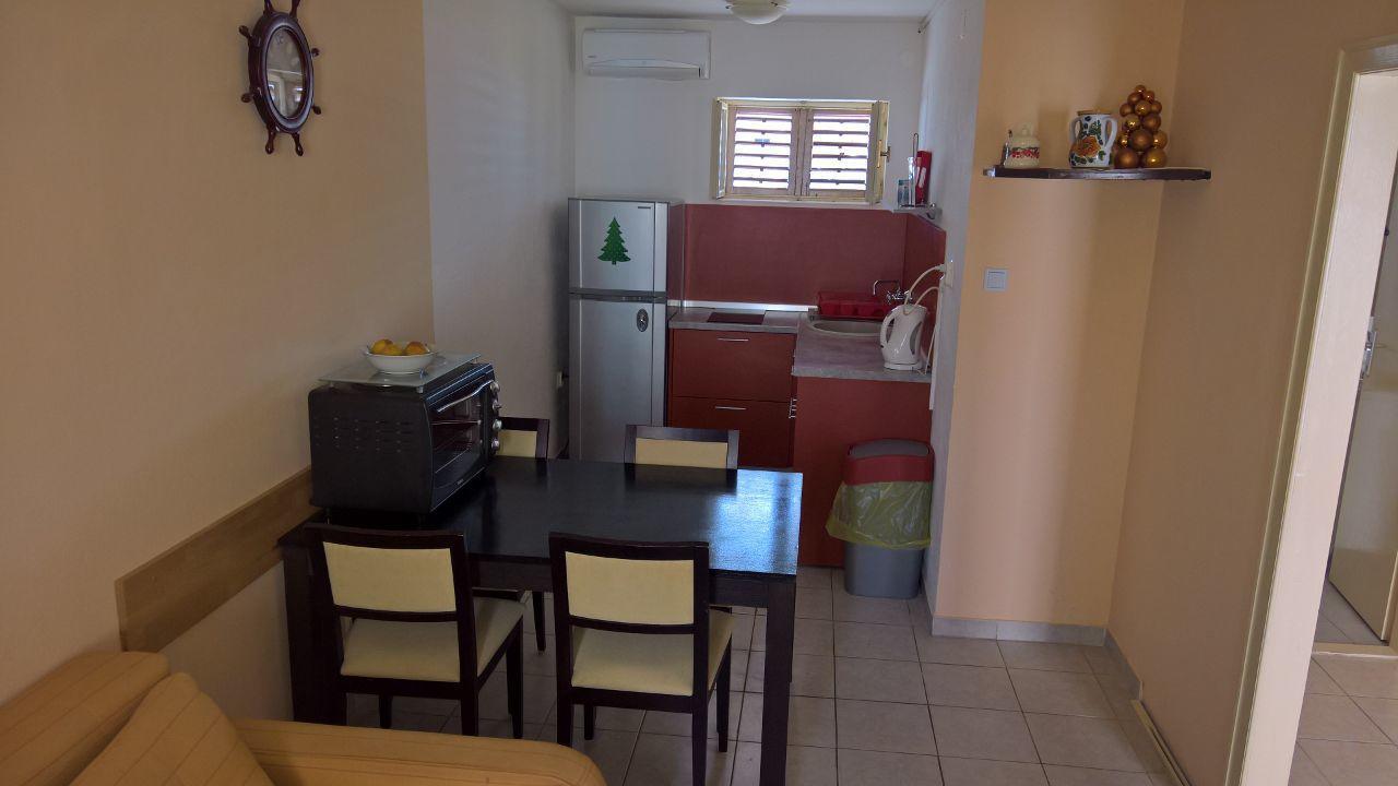 Apartments By The Sea Nin, Zadar - 15513 المظهر الخارجي الصورة